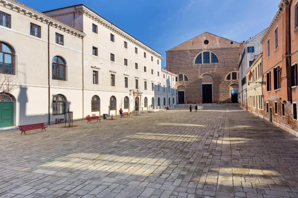 Dimora San Lorenzo Luxury Apartment Venetië Buitenkant foto